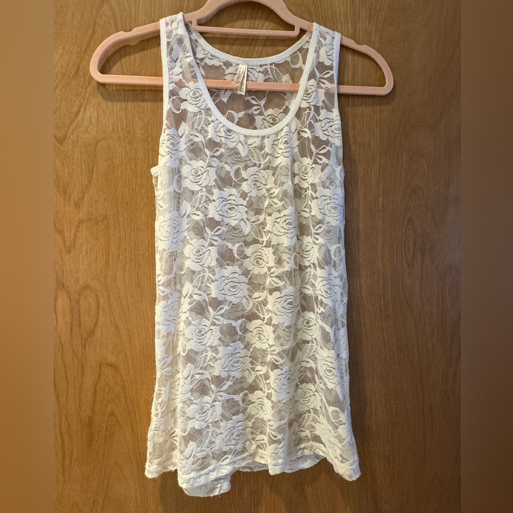 Col Story lace top
